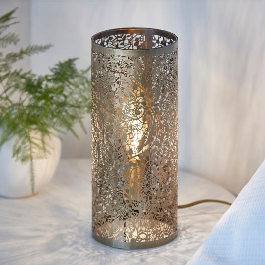 biela stolova lampa moderny naladove osvetlenie mladeznicke dekoracia valcova drevena lampa spalna osvetlenie.jpg